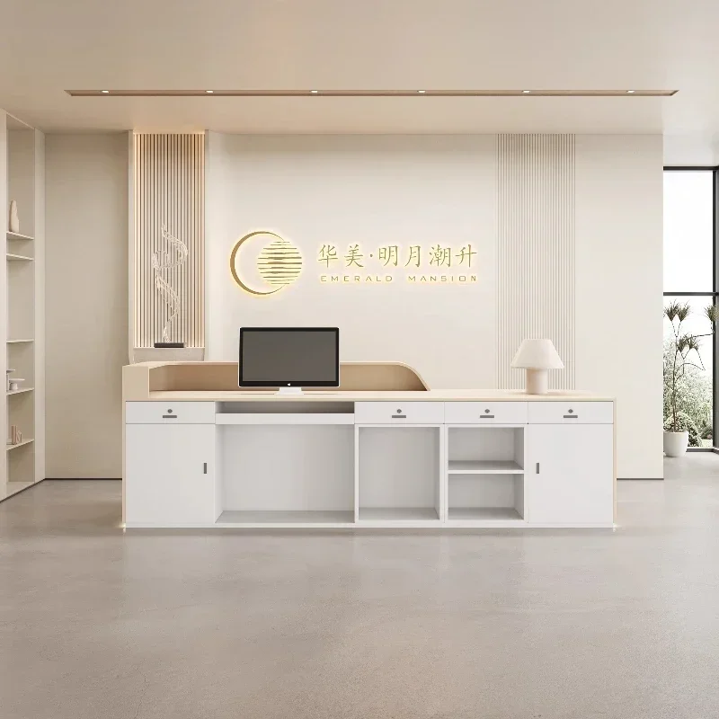 Профессиональный эстетический стол для приема с полками - Фотография_4