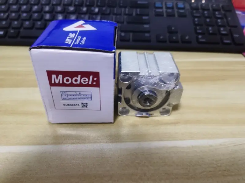 Новый цилиндр airtac sda40x10 в коробке - Фотография_5