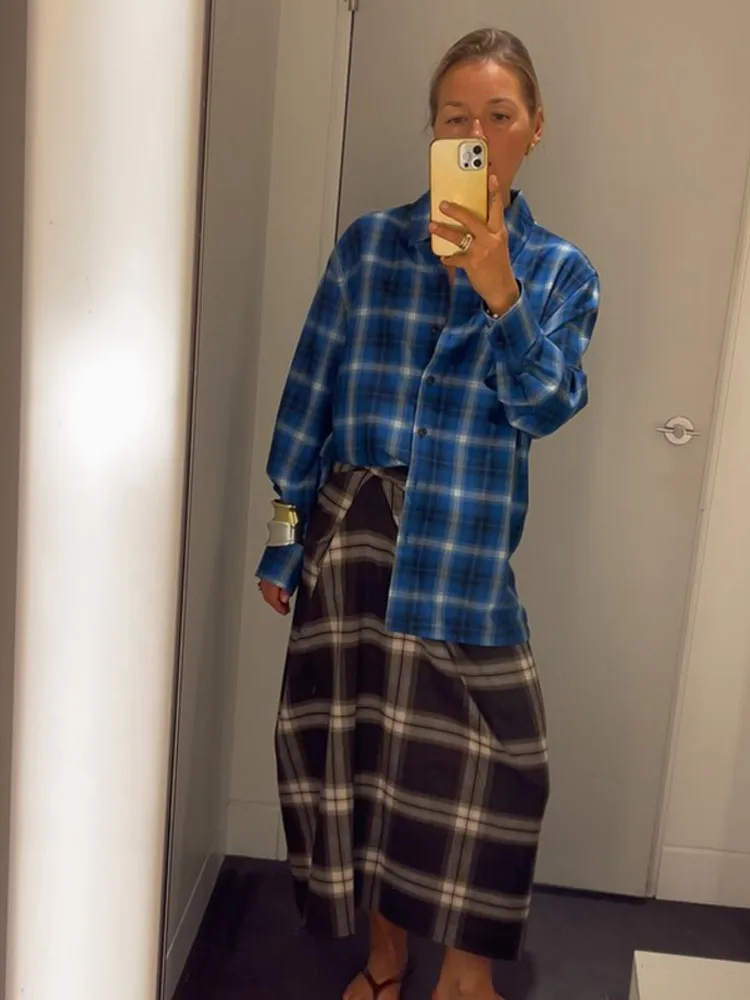 Женская юбка-миди в клетку - Фотография_4