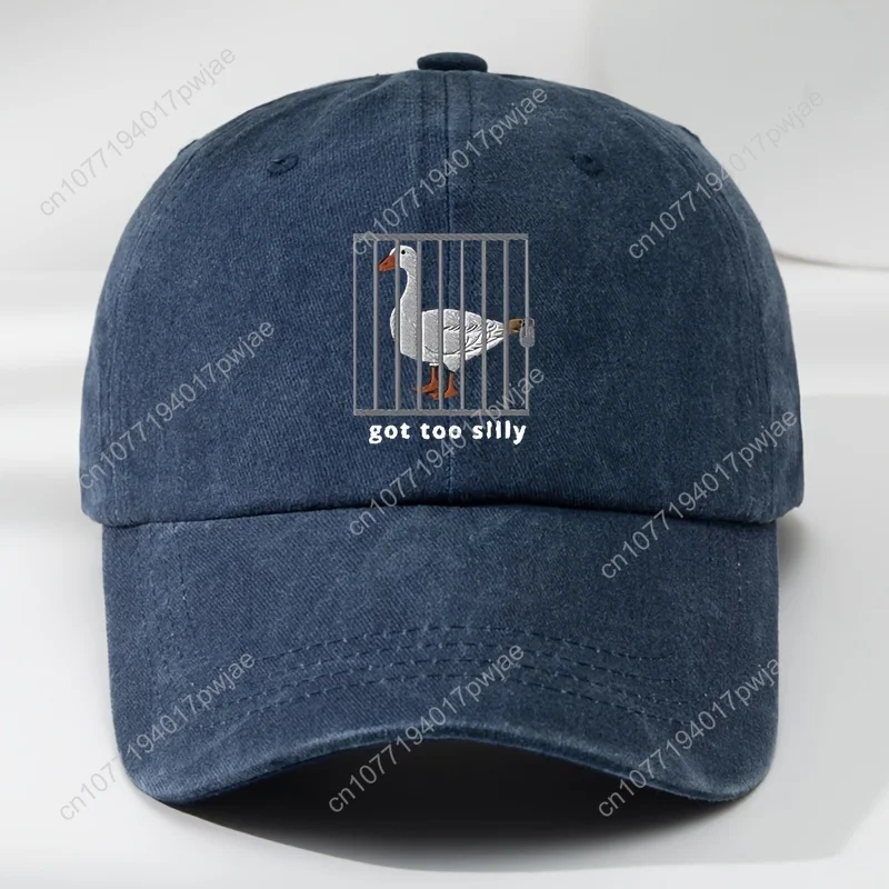 Бейсболка с принтом funky goose in cage - Фотография_4