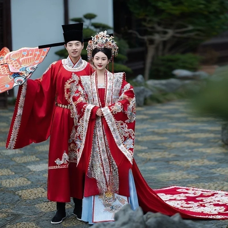 Новый халат с круглым воротником