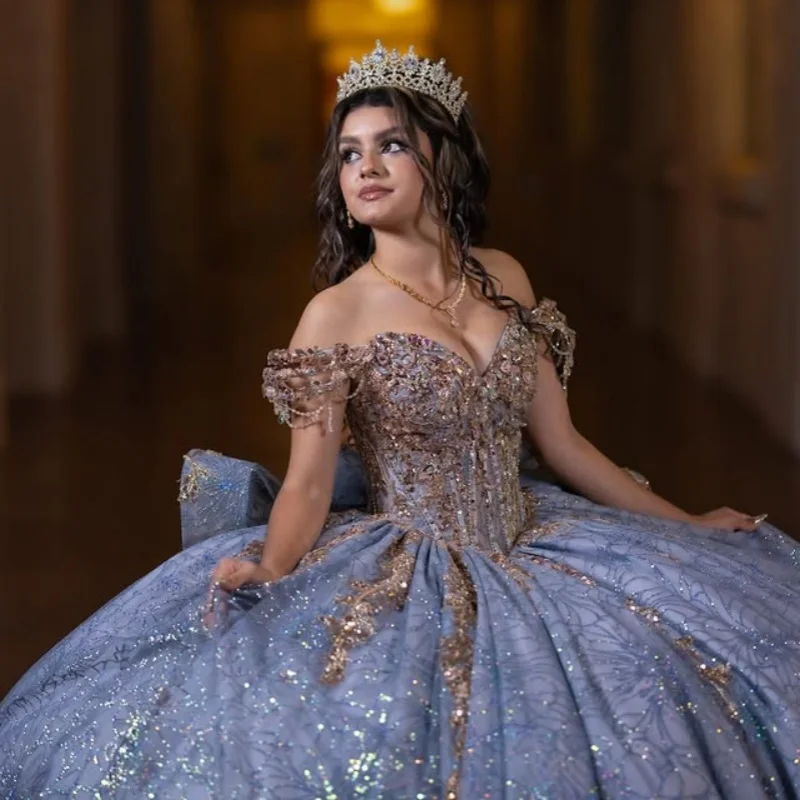 Блестящее шиферно-синее платье