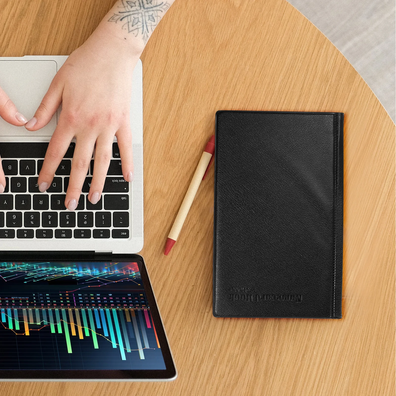 Книга для визитных карточек большой емкости