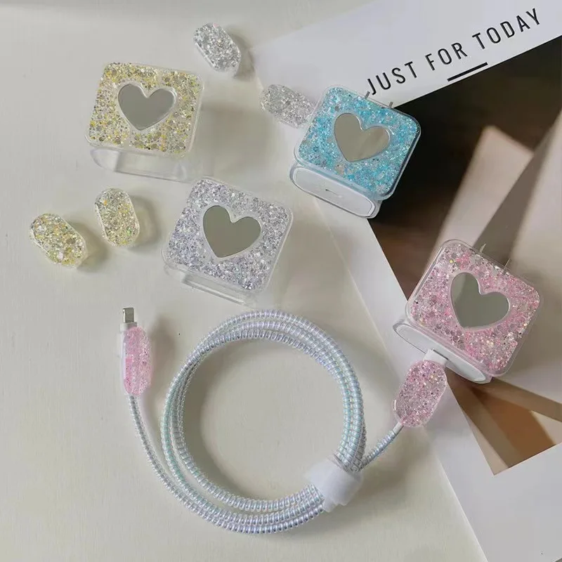 Блестящий чехол для зарядного устройства в форме розового сердца - Фотография_2