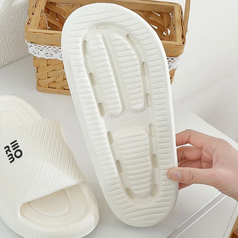 Модные тапочки, дышащие домашние сандалии - Фотография_4