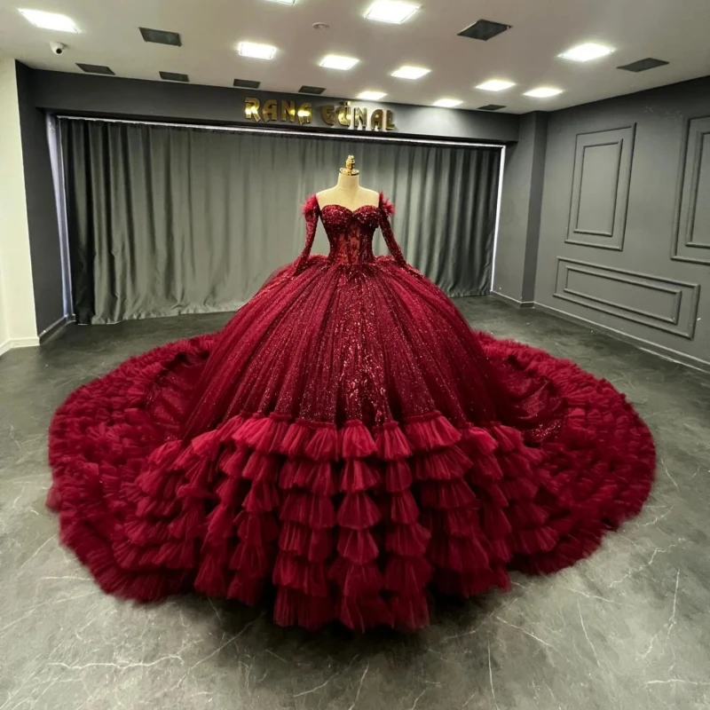 Блестящие красные платья quinceanera