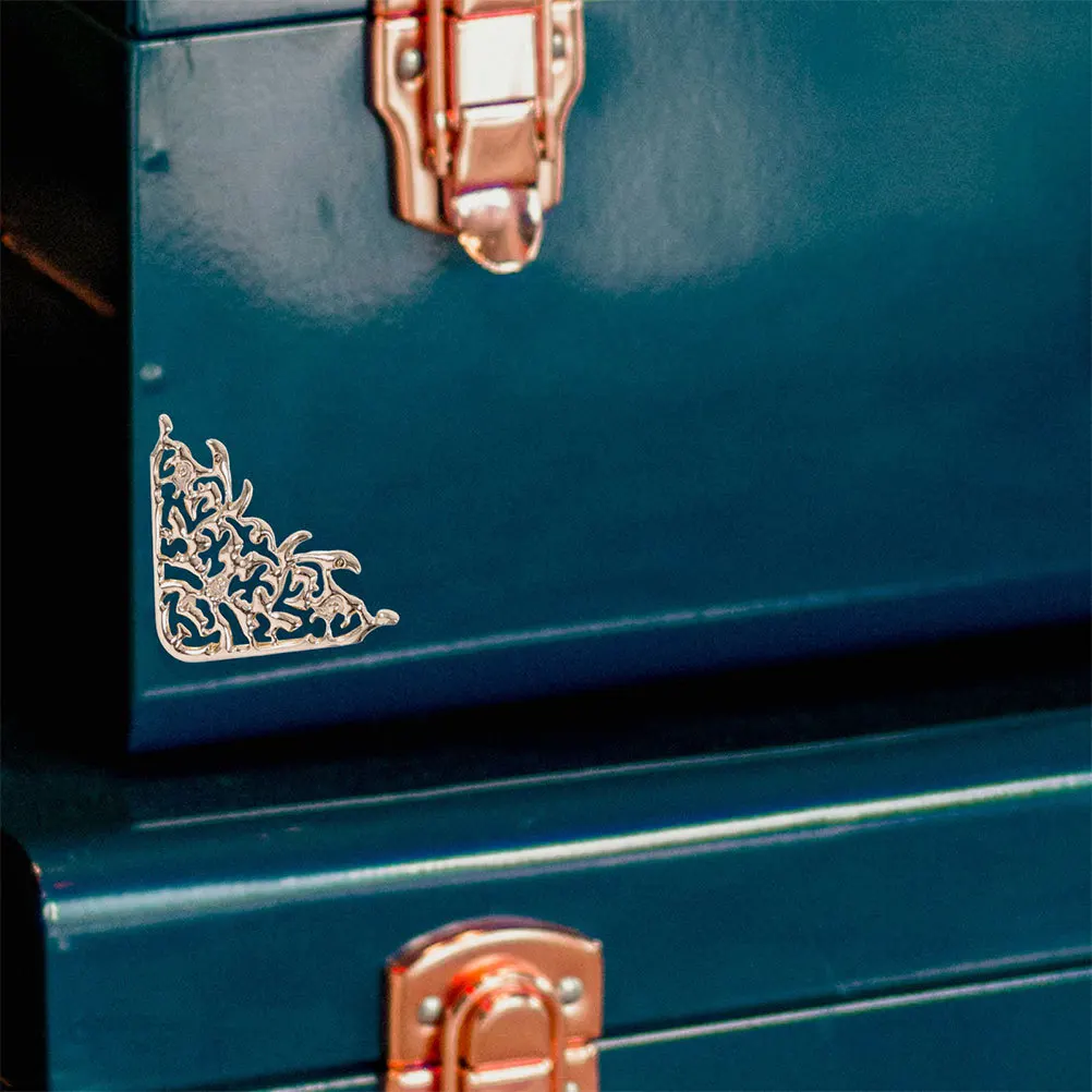 Металлические защитные уголки для сумок - Фотография_6