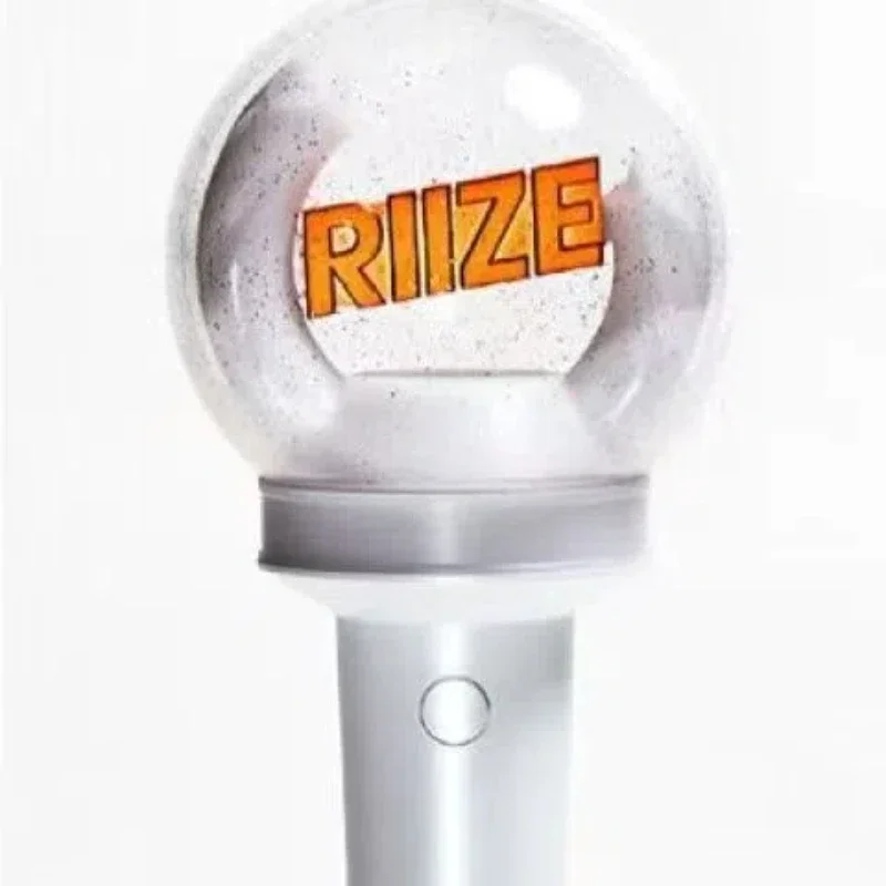 Kpop riized lightstick stand concert - Фотография_4