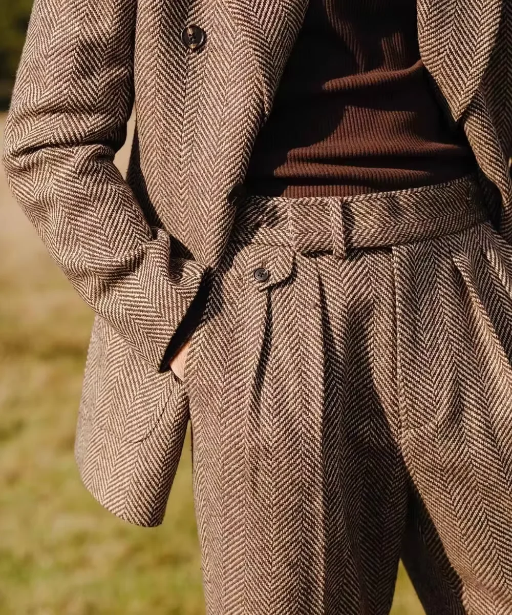 Мужской костюм с узором «елочка» - Фотография_4