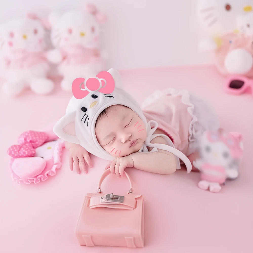 Милый розовый мультяшный кот - Фотография_4