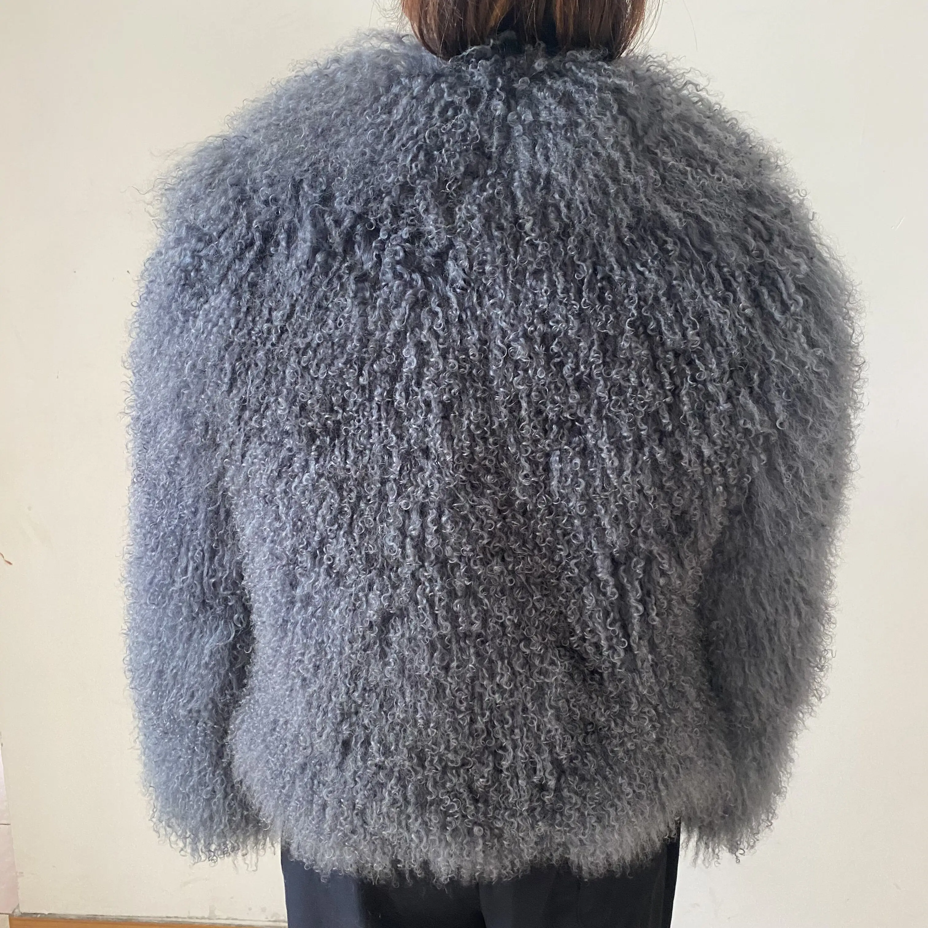 Зимняя женская шуба из натурального - Фотография_2