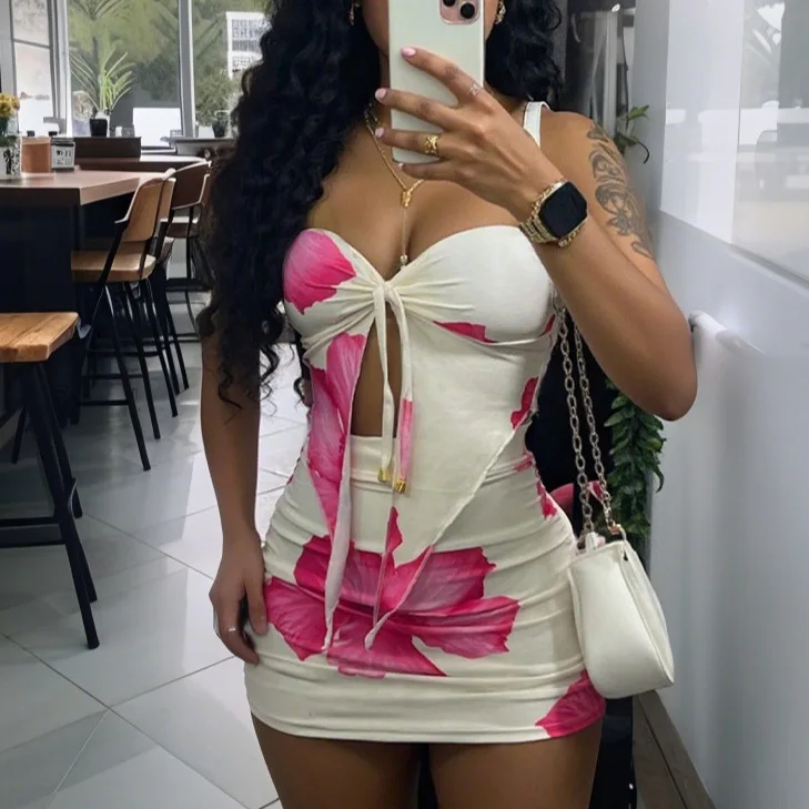 Сексуальный тонкий праздничный стиль