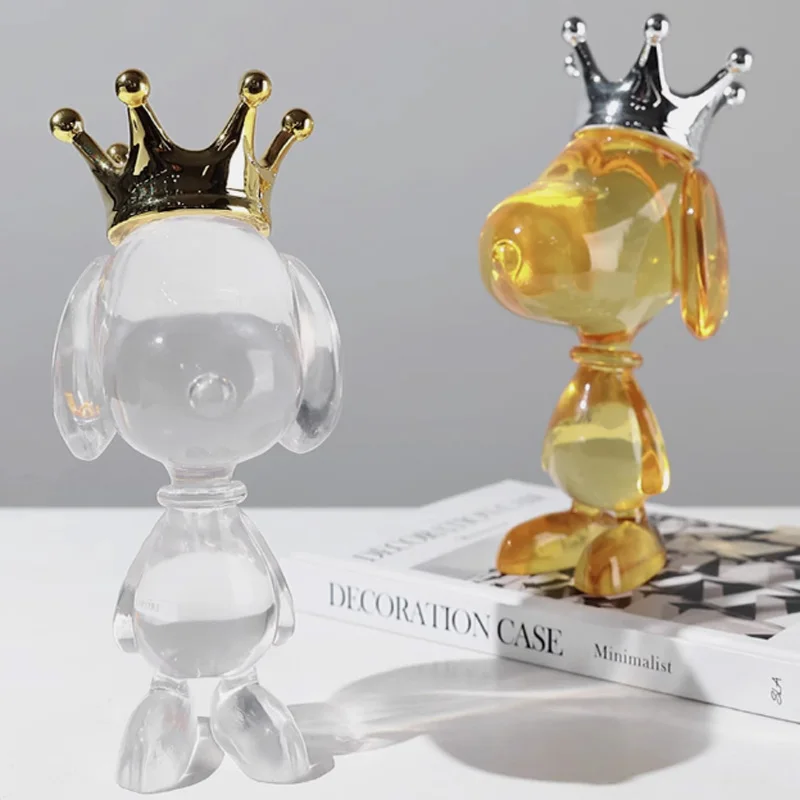 Подлинная милая собака с кристаллом и короной - Фотография_2