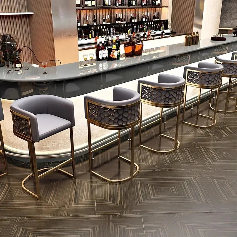 Домашние высокие кухонные стулья в скандинавском стиле - Фотография_3