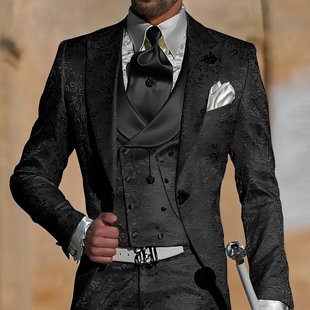 Жаккардовый мужской костюм - Фотография_2