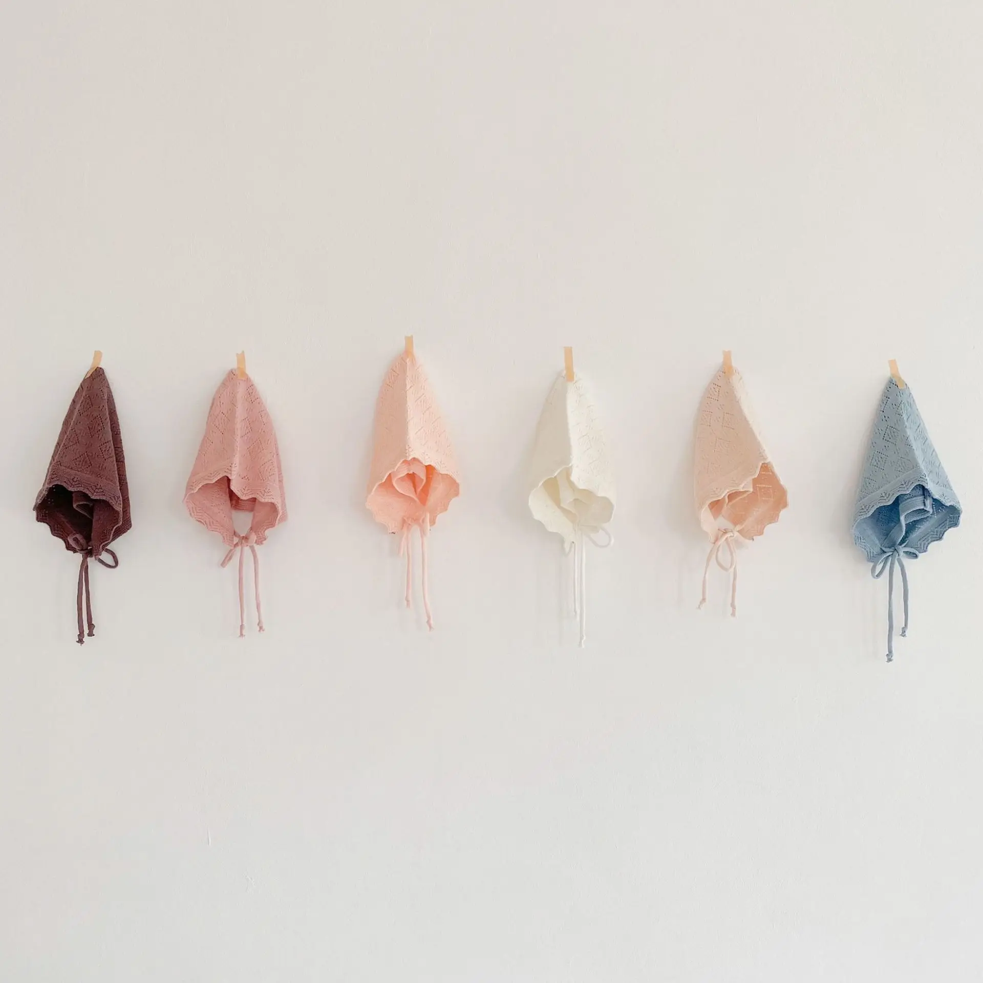 Шапки для новорожденных девочек и мальчиков - Фотография_4