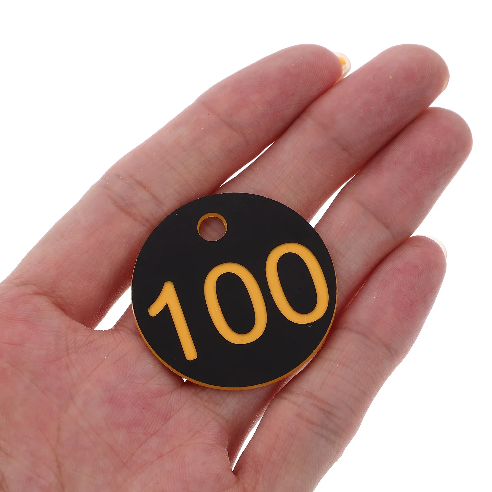 Пронумерованные пластиковые бирки для ключей - Фотография_3