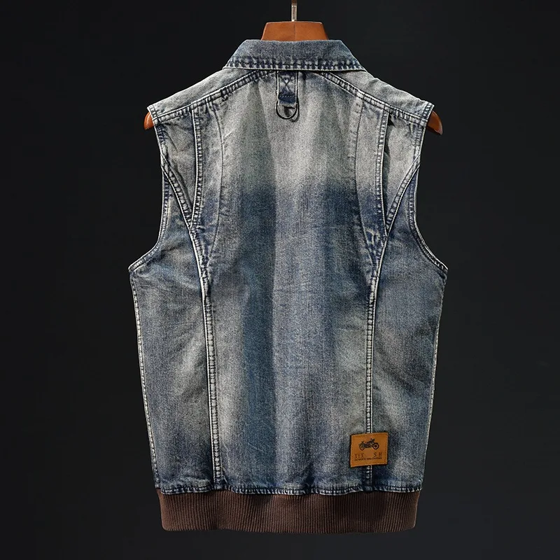 Осенний модный молодежный ностальгический жилет в стиле ретро - Фотография_2