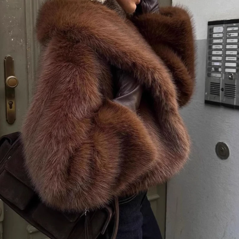 Экологичное короткое пальто из - Фотография_2