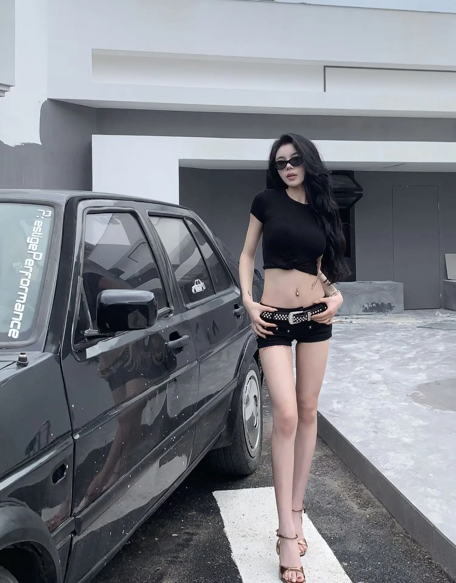 Шорты женские джинсовые с низкой посадкой - Фотография_5
