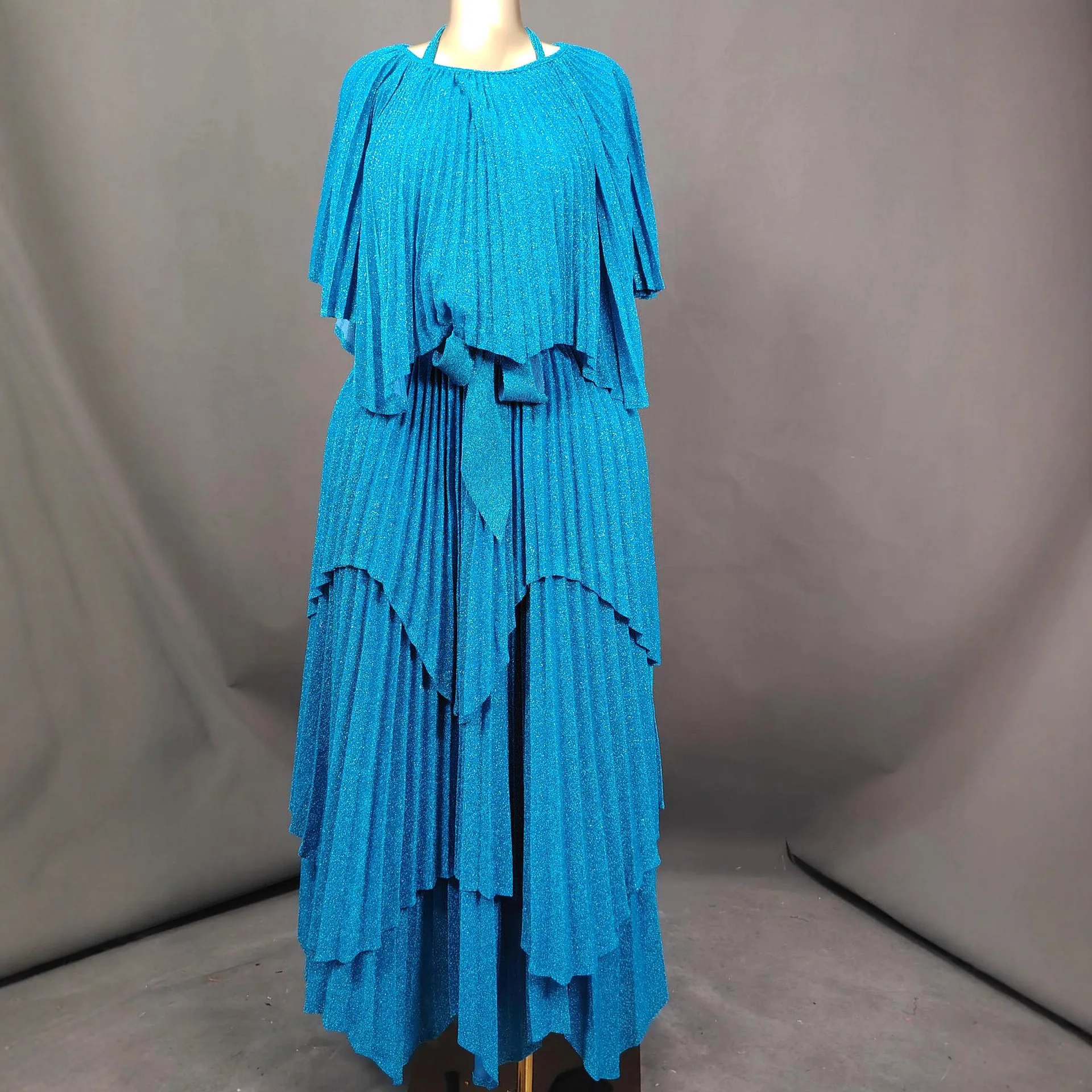 Miyake плиссированный костюм больших размеров - Фотография_4