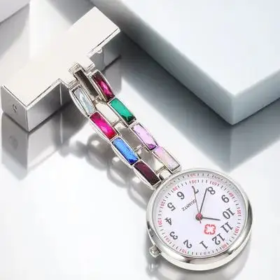 Часы для медсестры со стразами