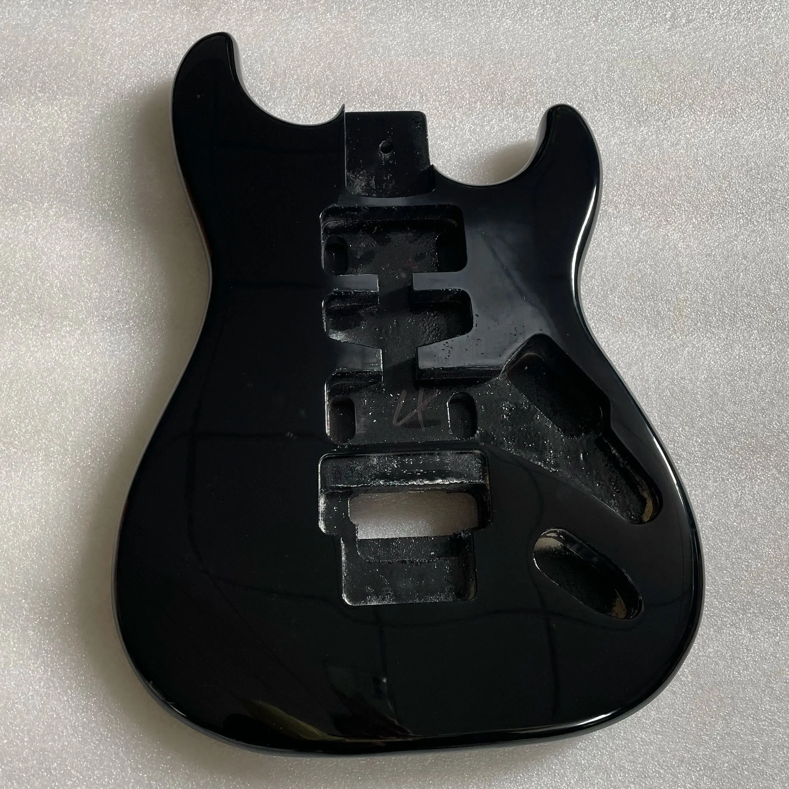 Корпус электрогитары floyd rose