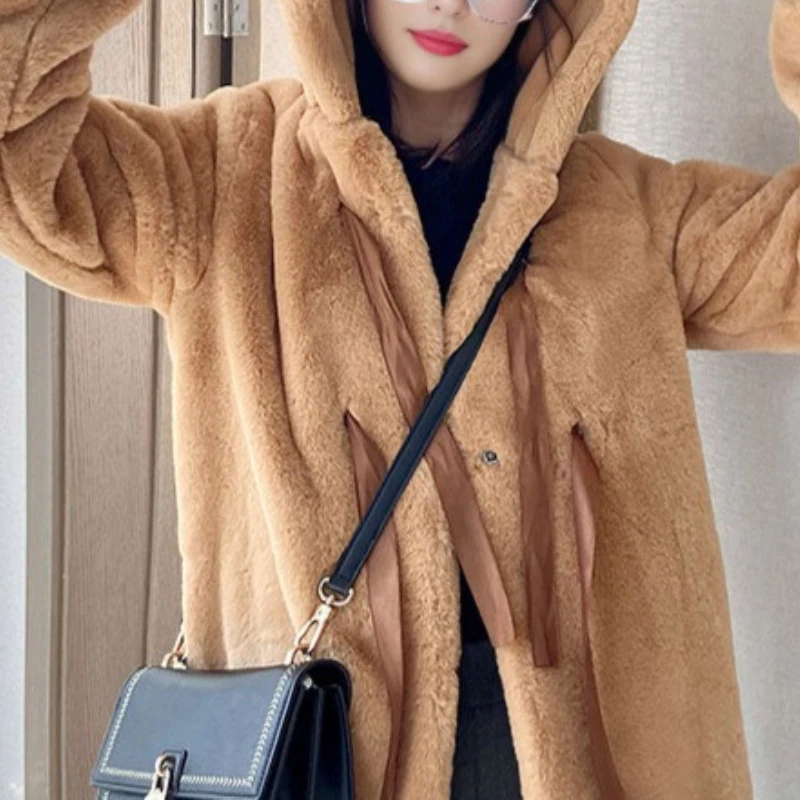 Женское плюшевое пальто из искусственного