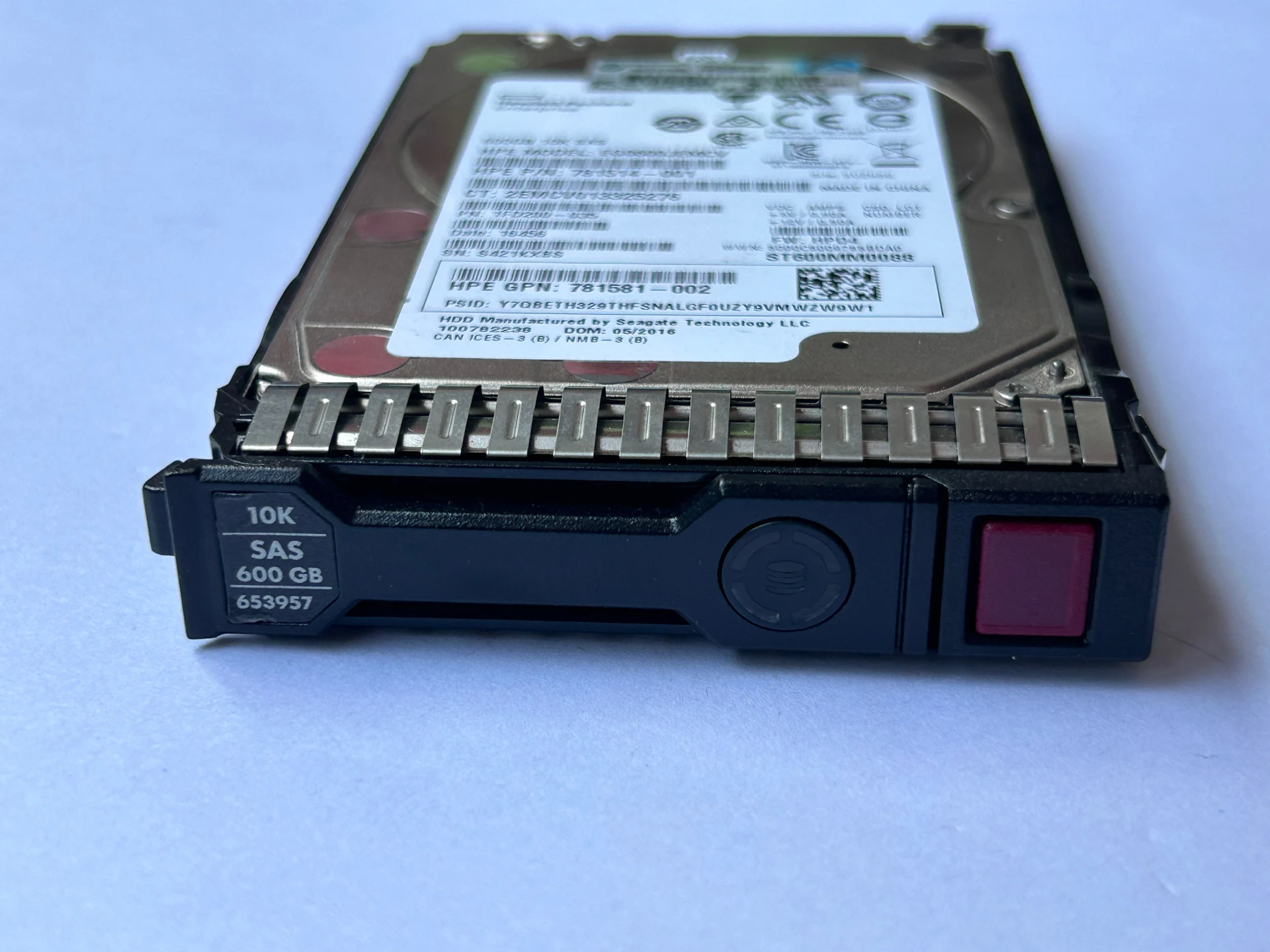 Серверный жесткий диск известного - Фотография_3