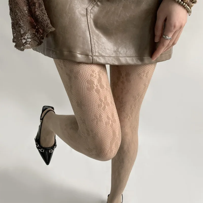 Новые коричневые ажурные колготки с цветочным узором - Фотография_3