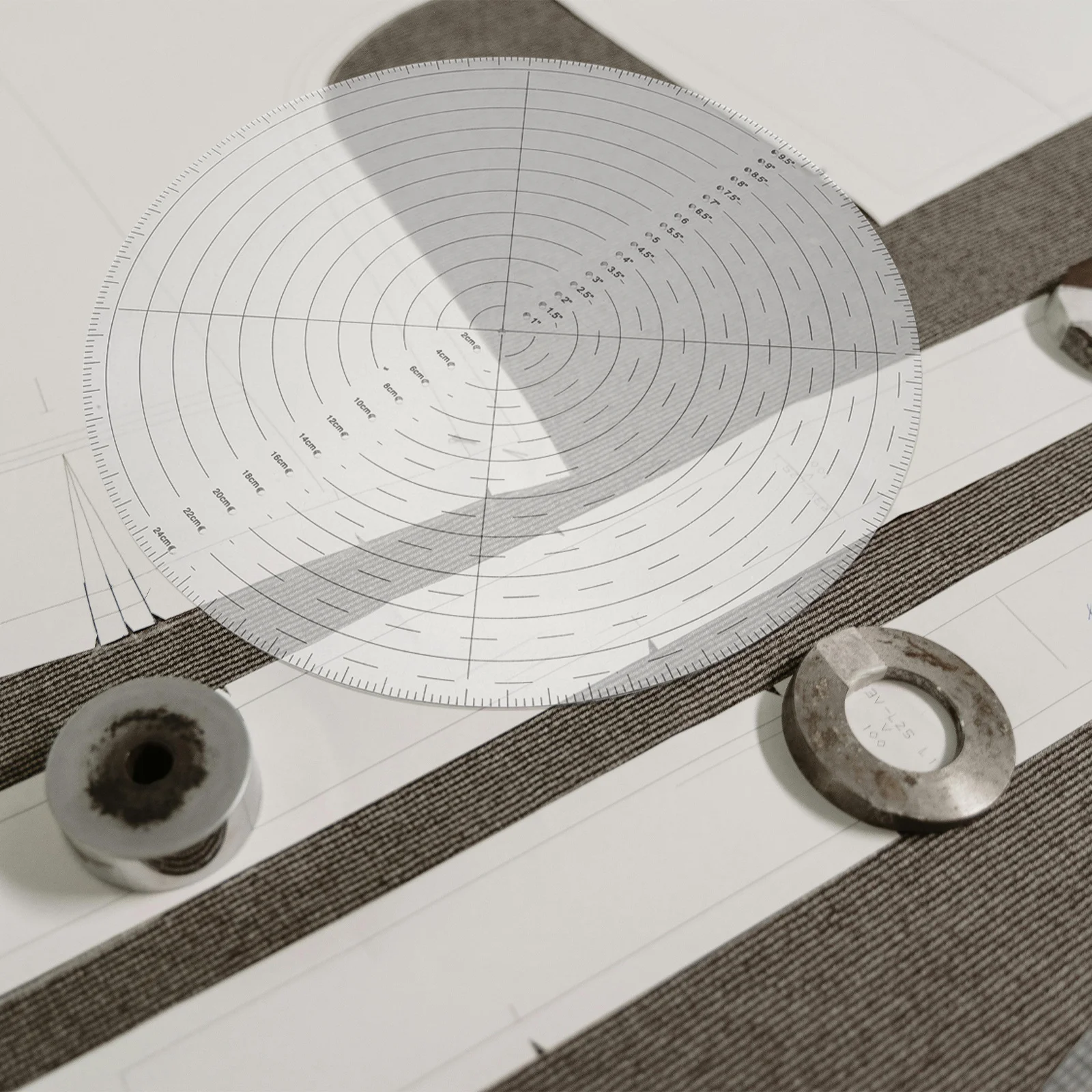 Прозрачная акриловая круглая центральная линейка - Фотография_5