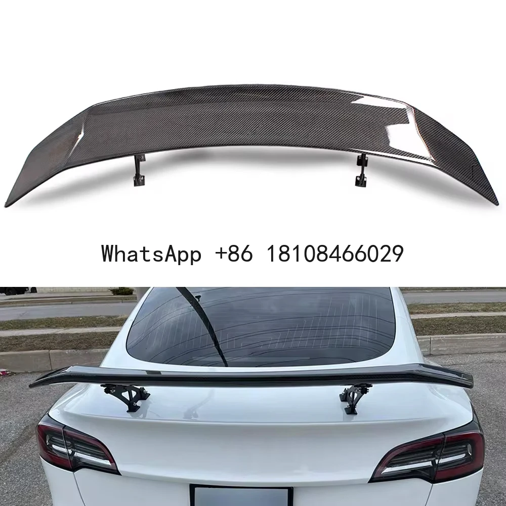 Универсальный гоночный седан