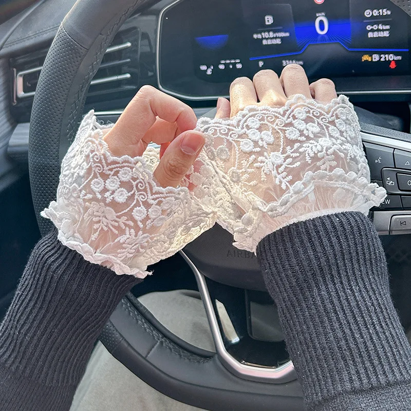 Простые манжеты на запястье - Фотография_2