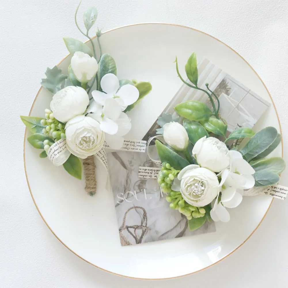 Бутоньерки цвета слоновой кости для мужчин - Фотография_4