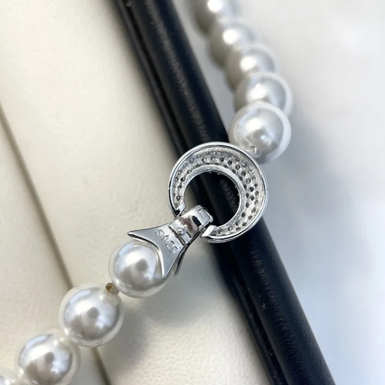 Высококачественная цирконовая пряжка в форме полумесяца - Фотография_4