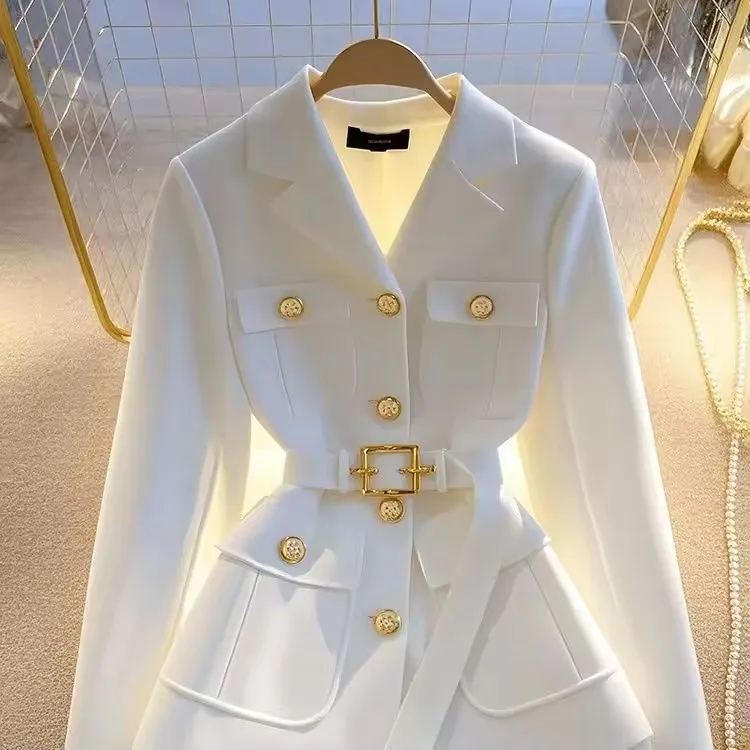 Модный женский пиджак с пуговицами и лацканами - Фотография_6