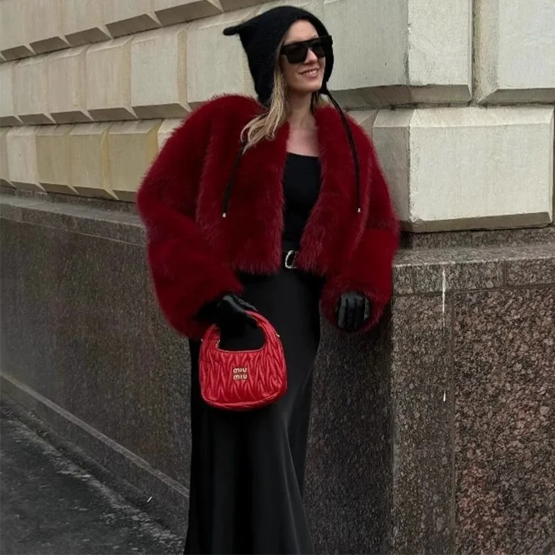 Trendix красное пальто с капюшоном из искусственного меха femme - Фотография_4