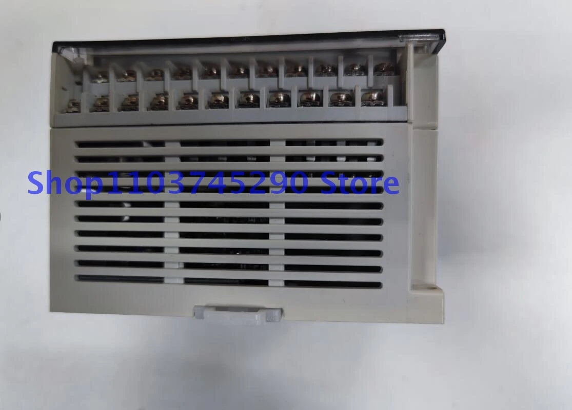 В коробке fx1s-30mt-001 fx1s-3 - Фотография_6