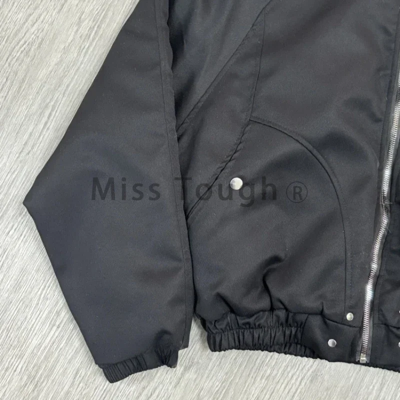 Эстетическая черная элегантная куртка 2000-х годов - Фотография_4