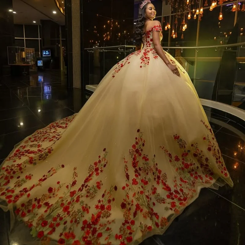 Ярко-желтое платье quinceanera - Фотография_2