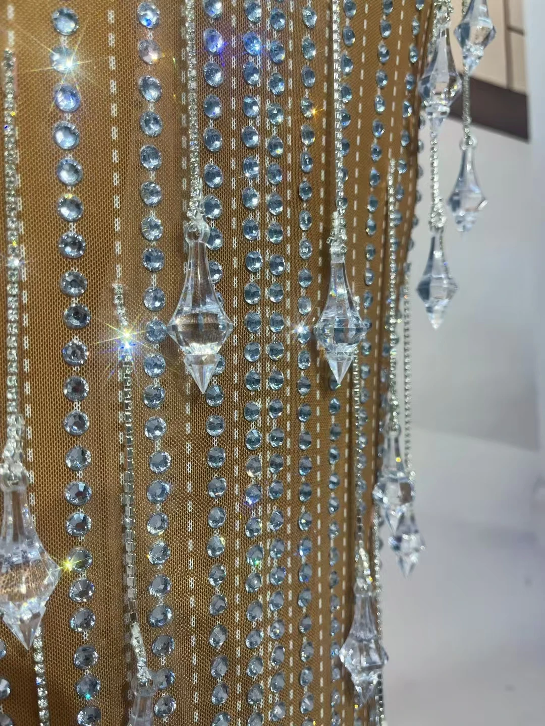 Guyawen элитное роскошное блестящее платье с подвесками и кристаллами - Фотография_5