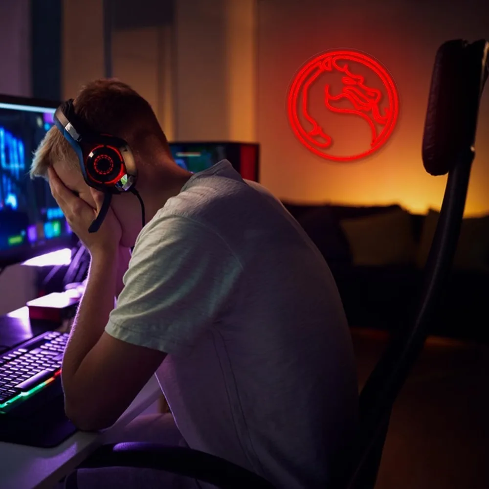 Неоновая вывеска dragon gamer neon - Фотография_4
