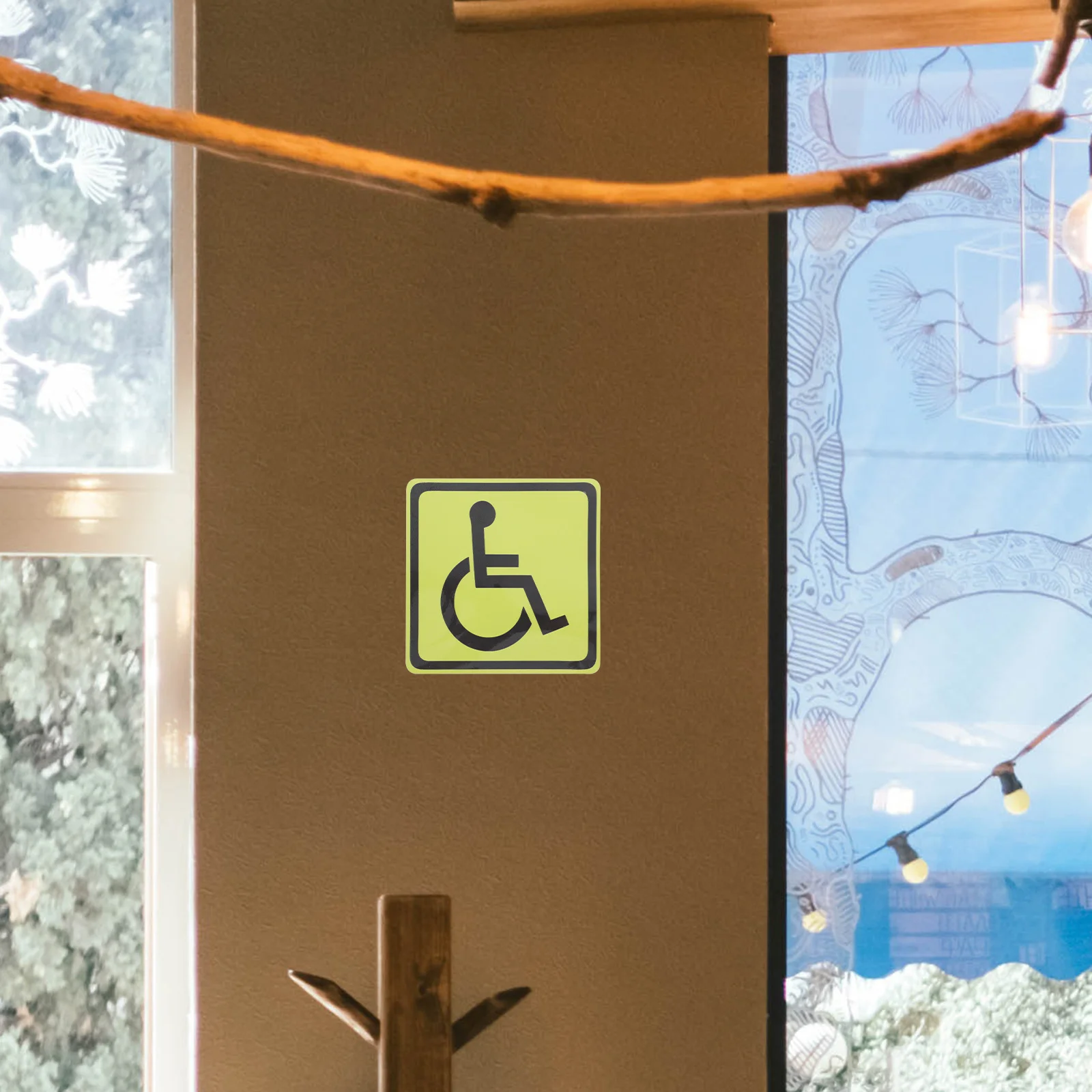 Наклейки с символом инвалидов - Фотография_4