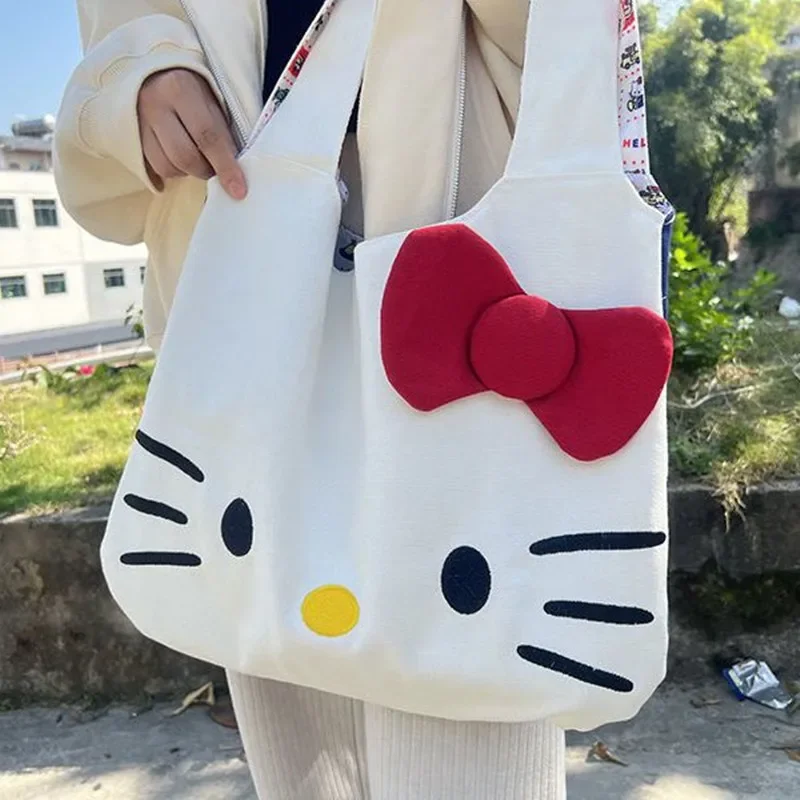 Sanrio, сумка на плечо hello kitty - Фотография_5