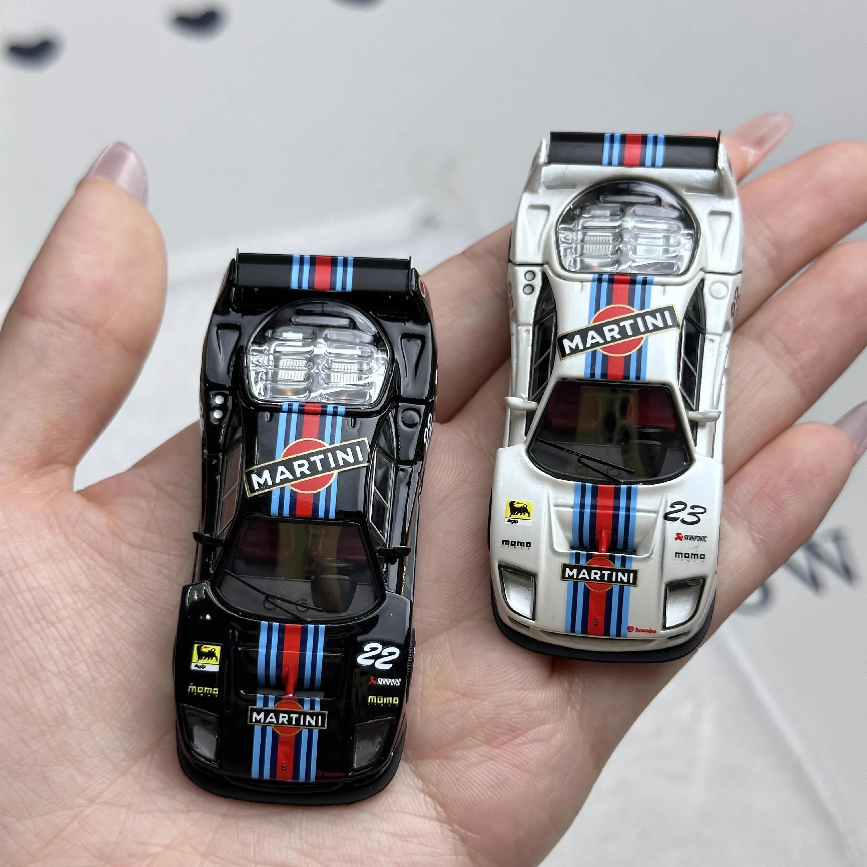 Sh модель 1:64 f40 lm martini stance - Фотография_6