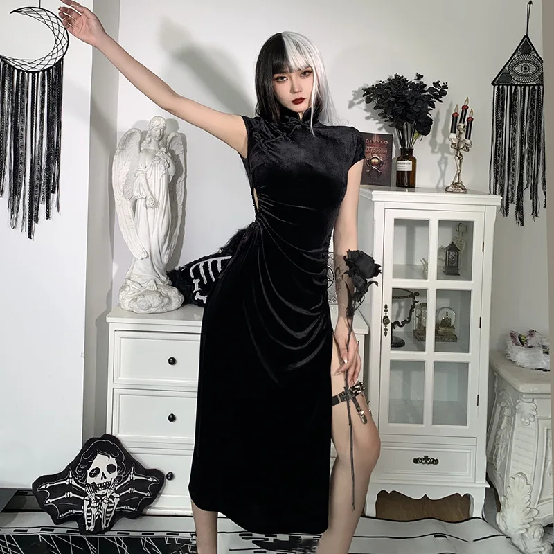 Женское платье в готическом стиле - Фотография_3