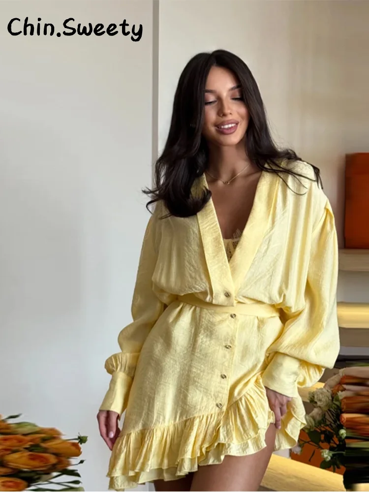 Элегантное асимметричное мини-платье с каскадными оборками