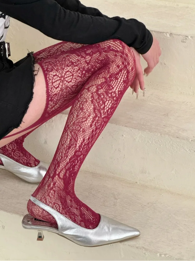 Новые кофейные ажурные чулки с цветочным узором и подтяжками - Фотография_2