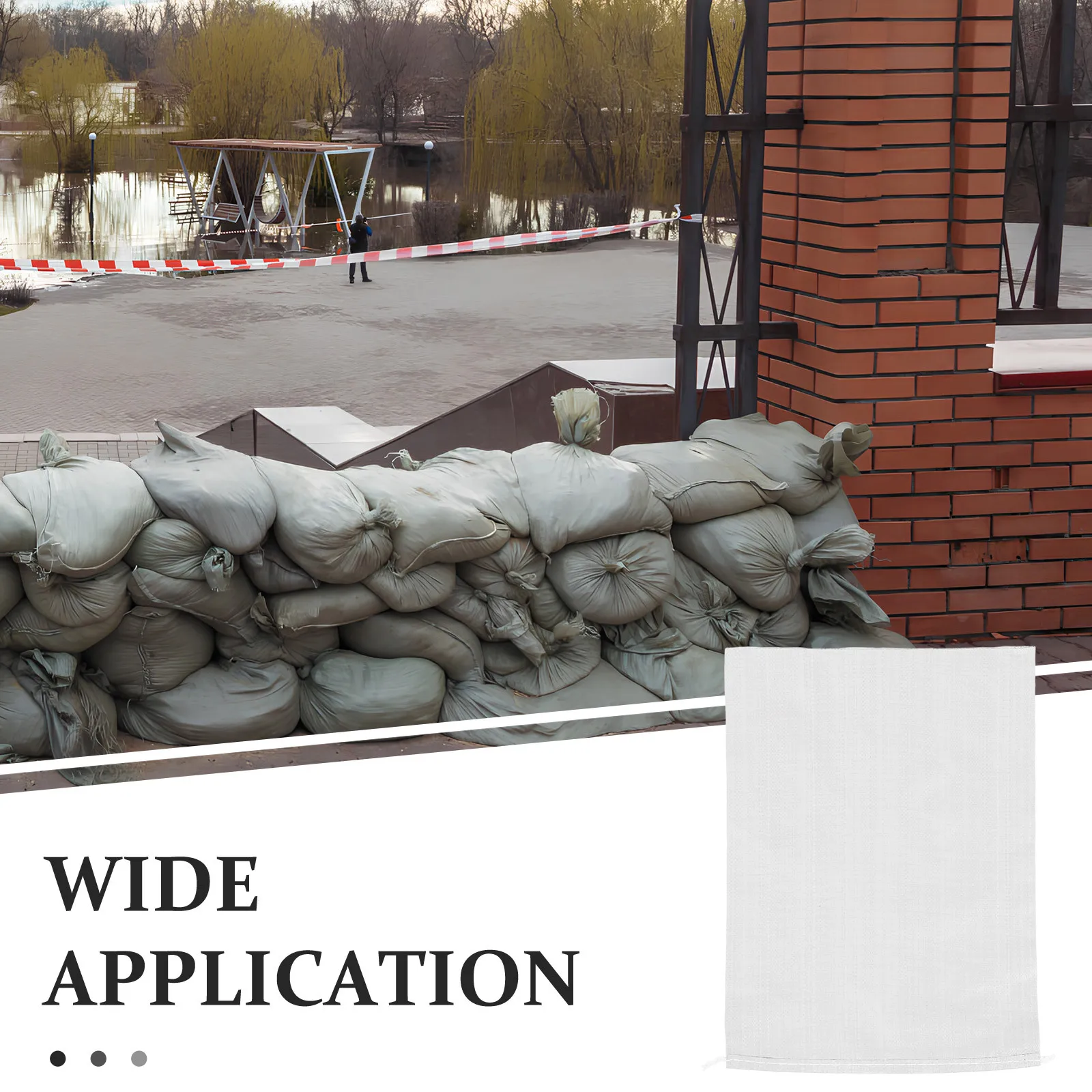 Белые мешки с песком для борьбы с наводнениями - Фотография_5