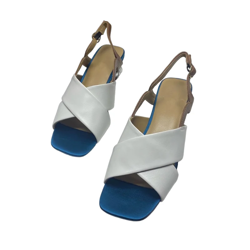 Увядимые британские модные летние сандалии